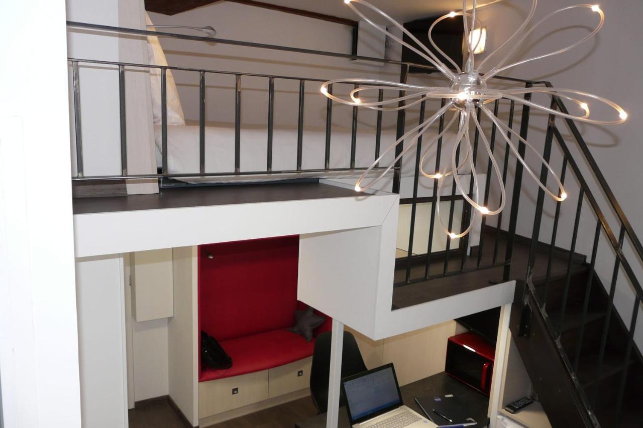 Le 12 Pierres - Croix-Rousse - Cosy & Design Apartment Лион Екстериор снимка