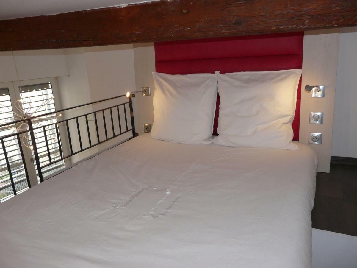 Le 12 Pierres - Croix-Rousse - Cosy & Design Apartment Лион Екстериор снимка